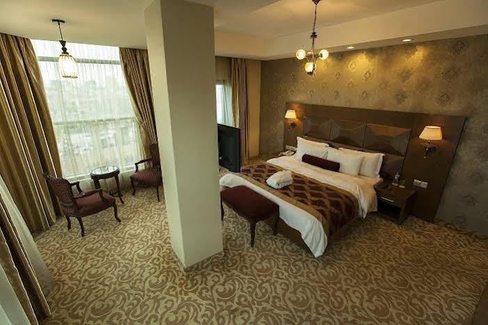 Fiori Hotel Арбил Екстериор снимка