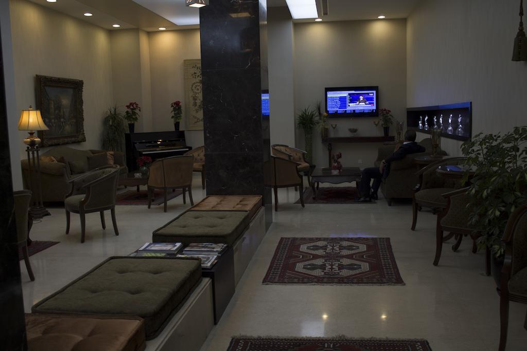 Fiori Hotel Арбил Екстериор снимка