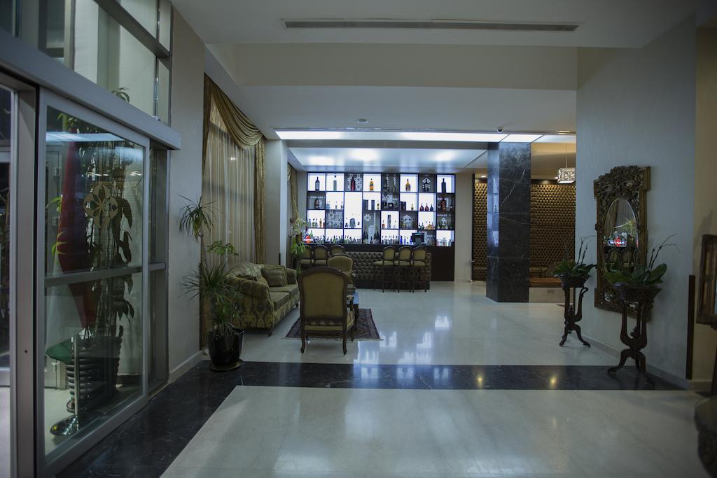 Fiori Hotel Арбил Екстериор снимка